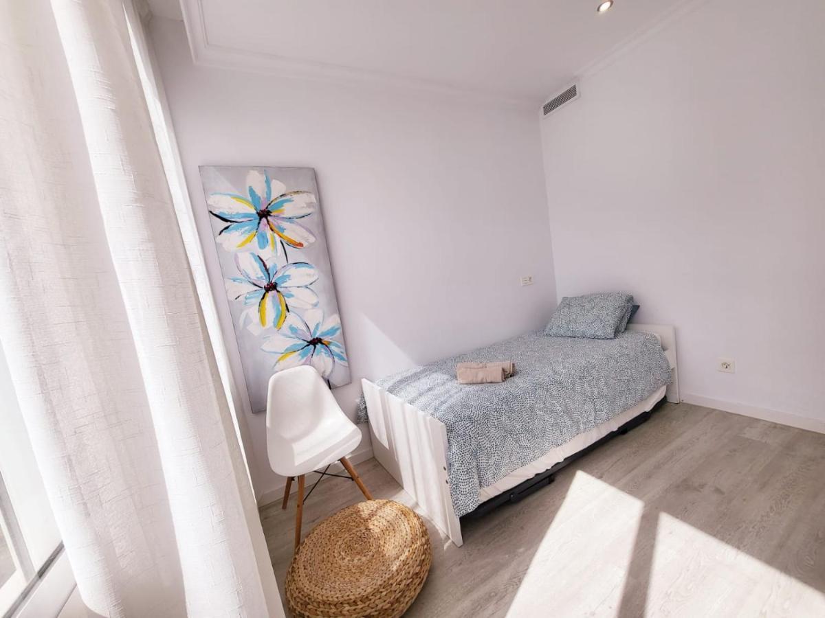 Stylish 3 Bedroom Penthouse In Marbella Centre With Large Pool Close To The Beach Eksteriør billede