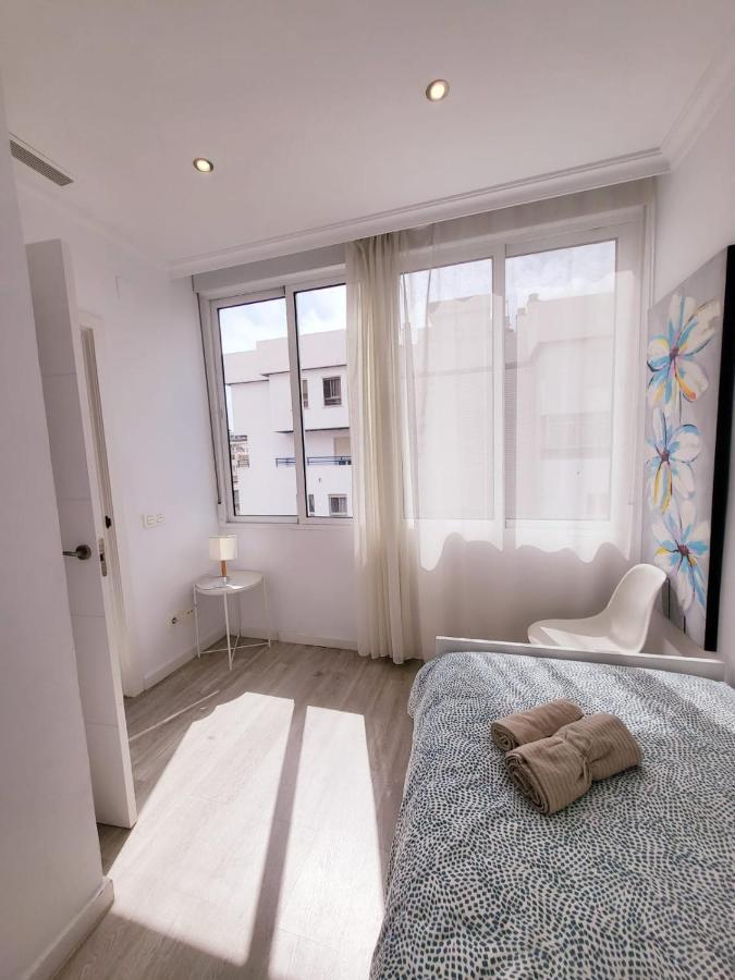 Stylish 3 Bedroom Penthouse In Marbella Centre With Large Pool Close To The Beach Eksteriør billede